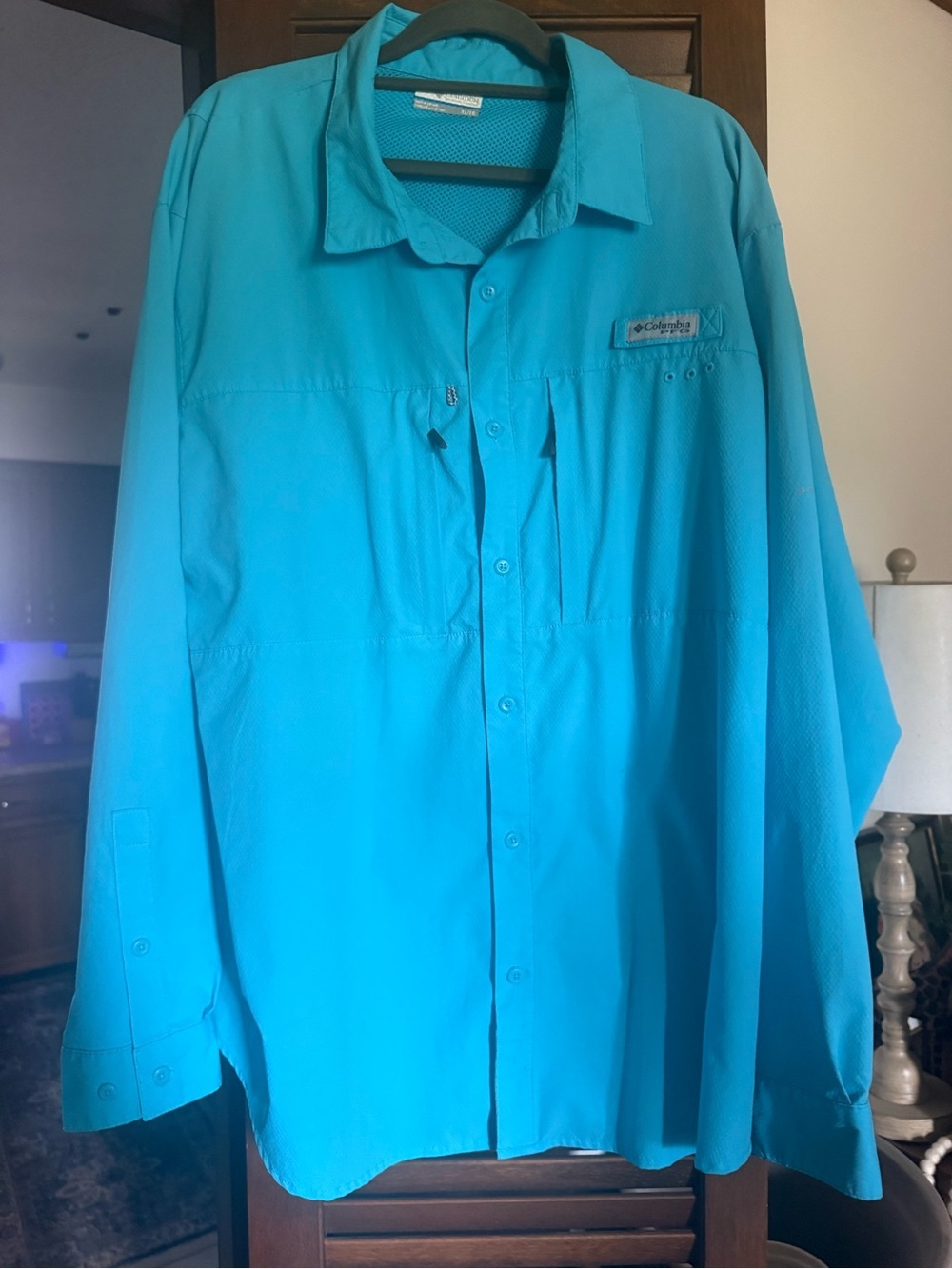 Men’s long sleeved Columbia PFG fishing shirt XL turquoise GUC